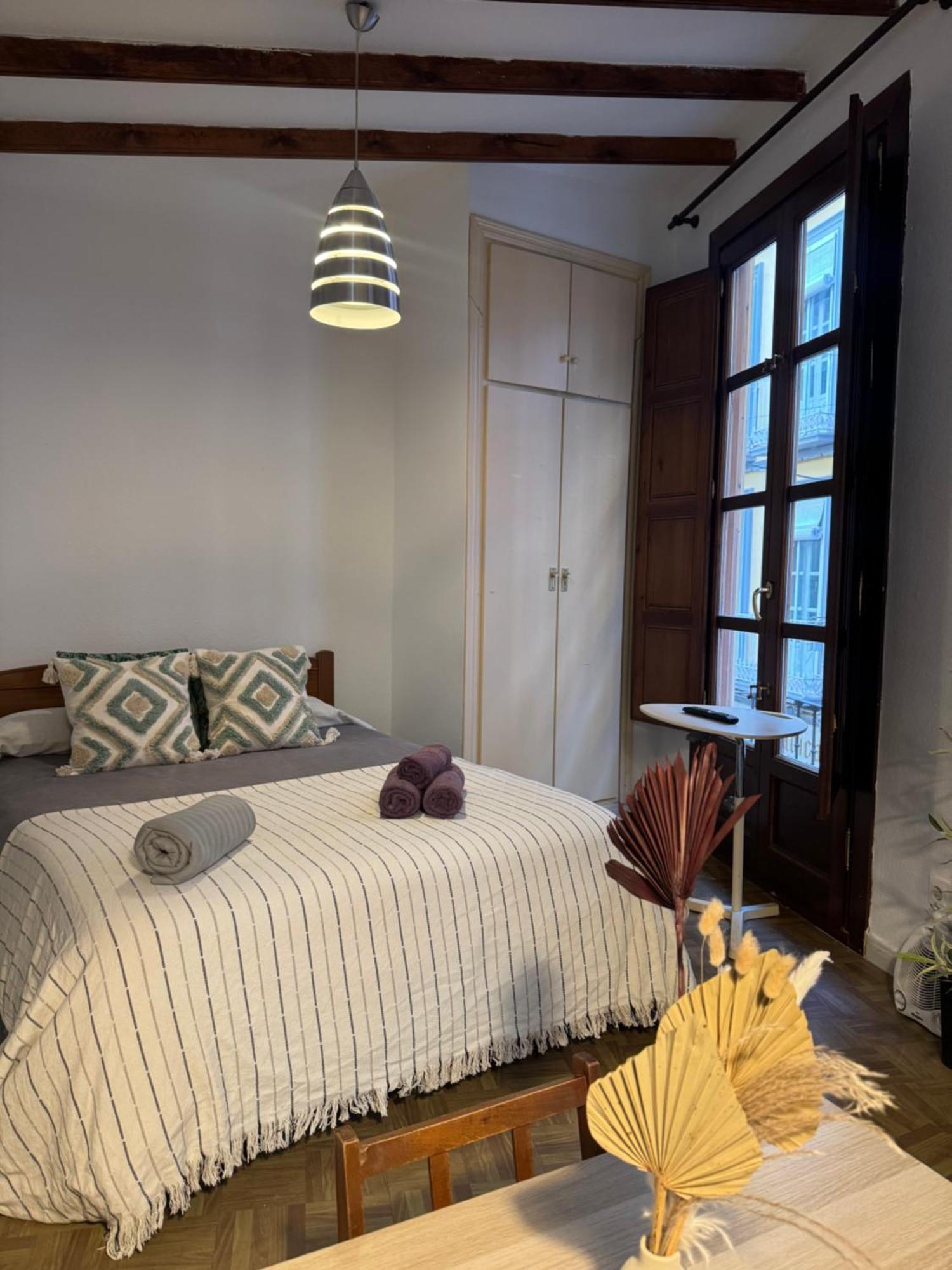Cozy Studio Close To The Cathedral Гранада Экстерьер фото